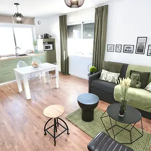 Cosy's Olivier Larmor-Plage